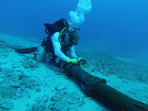 Actual internet submarine cables crossing oceans and countries (Photo by ISPI https://ispionline.it)